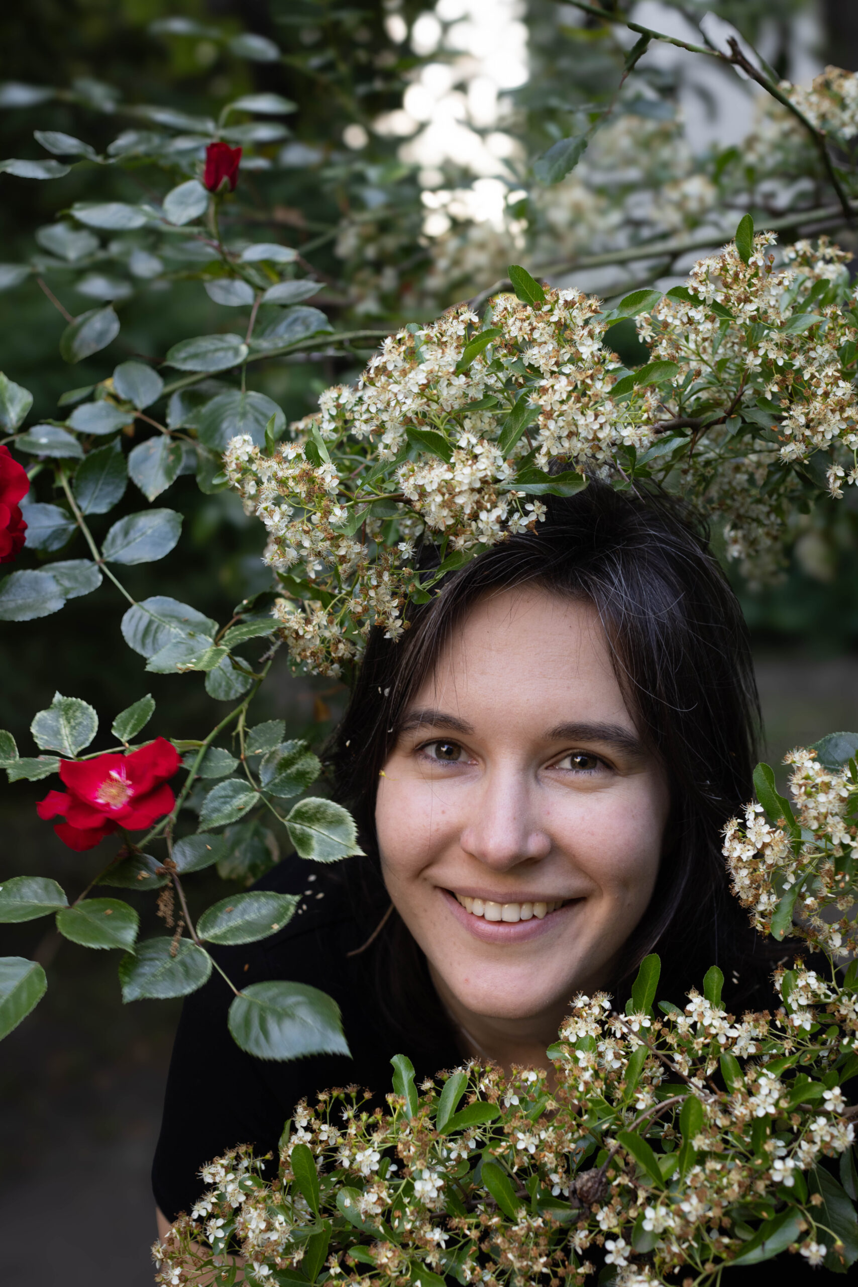 Ania-Zima-1-zdjęcie-brunetka-plener-fotografia-kobieca-Warszawa-sesja-zdjęciowa